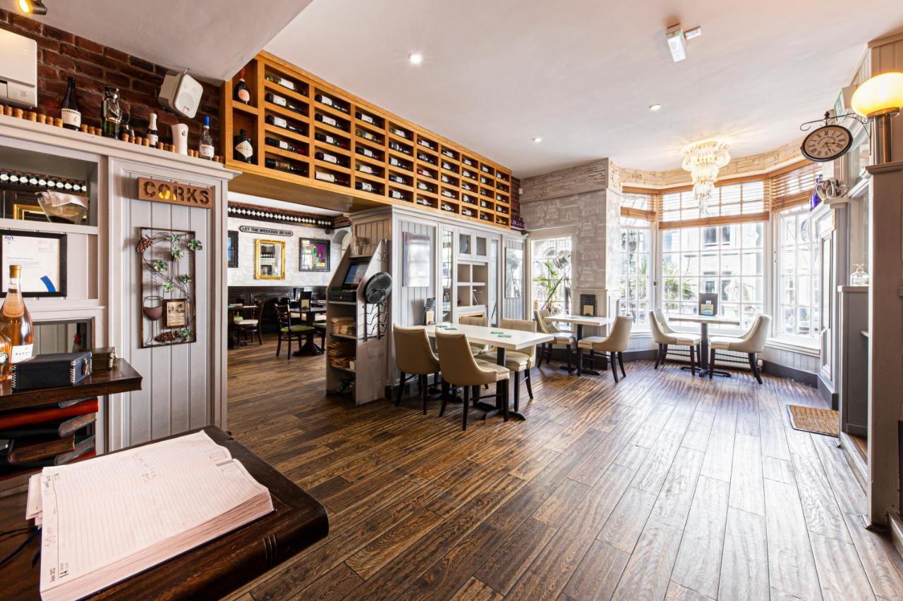 Snooze Bed & Breakfast Ландъндо Екстериор снимка
